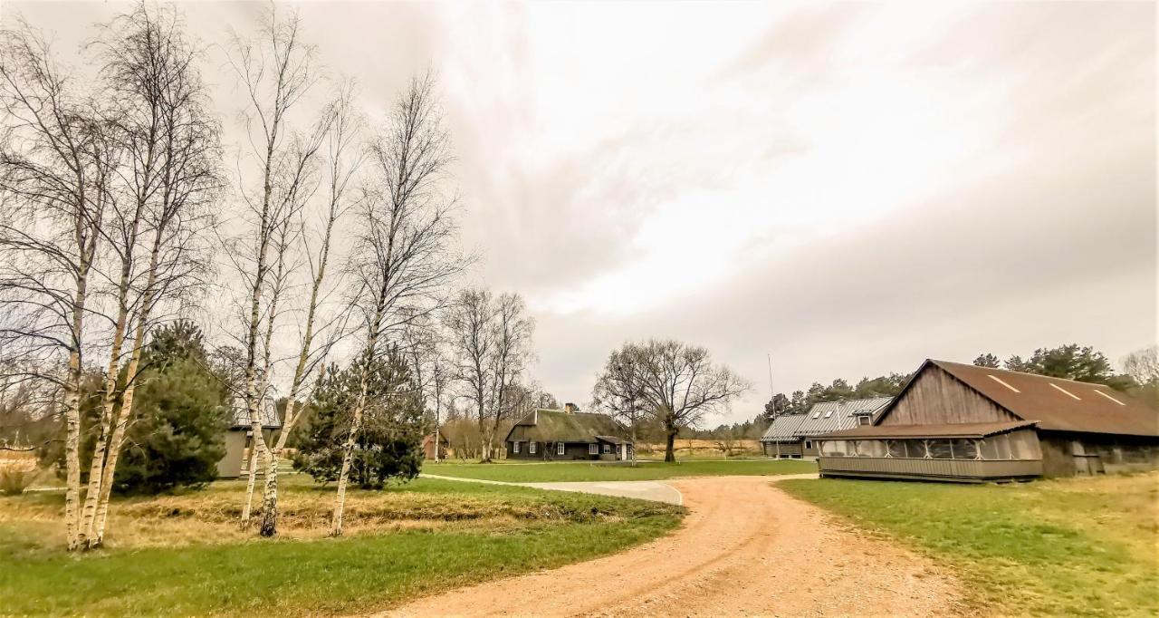 Campsite Girti Bernāti Eksteriør billede